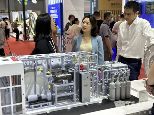 康明斯Accelera全線零碳產品亮相碳中和技術與成果博覽會，引領計算機網絡工程新未來