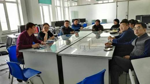 信息與計(jì)算機(jī)工程學(xué)院黨支部深入學(xué)習(xí)十九大精神，以計(jì)算機(jī)網(wǎng)絡(luò)工程為著力點(diǎn)強(qiáng)化使命擔(dān)當(dāng)